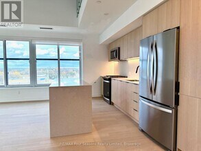 31 Huron St in Collingwood, ON - Building Photo - Building Photo