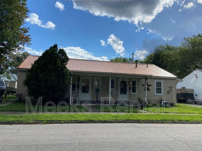property at 2707 Furlong Ave