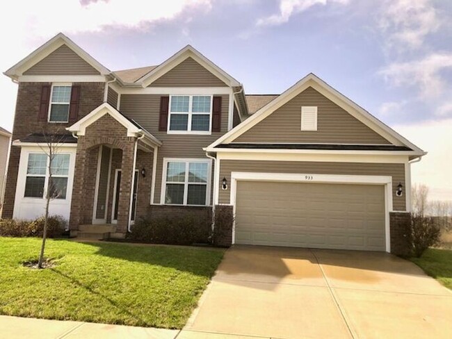 property at 933 Plunkett Ave