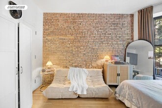 39 St Pauls Pl in Brooklyn, NY - Building Photo - Building Photo
