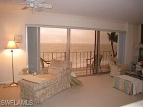 2011 Gulf Shore Blvd N-Unit -45 in Naples, FL - Building Photo - Building Photo