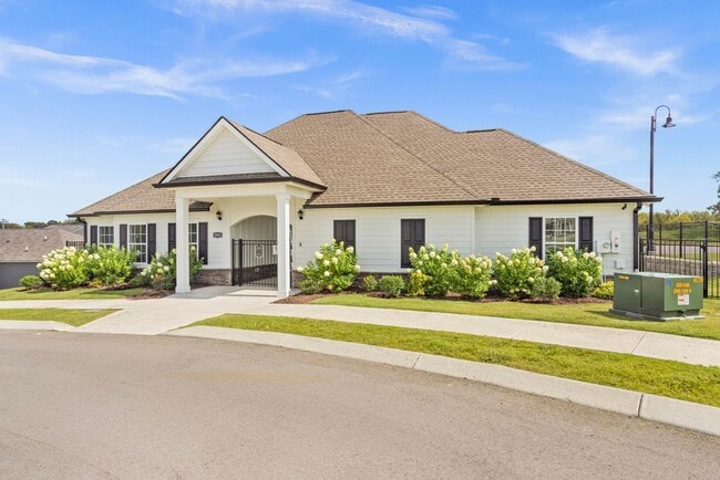 923 Shorttail Ln in Lebanon, TN - Building Photo - Building Photo