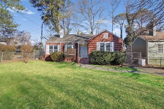 1895 Markone St NW in Atlanta, GA - Building Photo - Building Photo