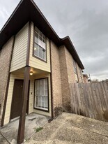 5268 S Brightside View Dr in Baton Rouge, LA - Building Photo