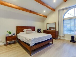 2703 Huntington Ln in Redondo Beach, CA - Building Photo - Building Photo