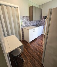 805 Turner Cir in Homestead, FL - Building Photo - Building Photo