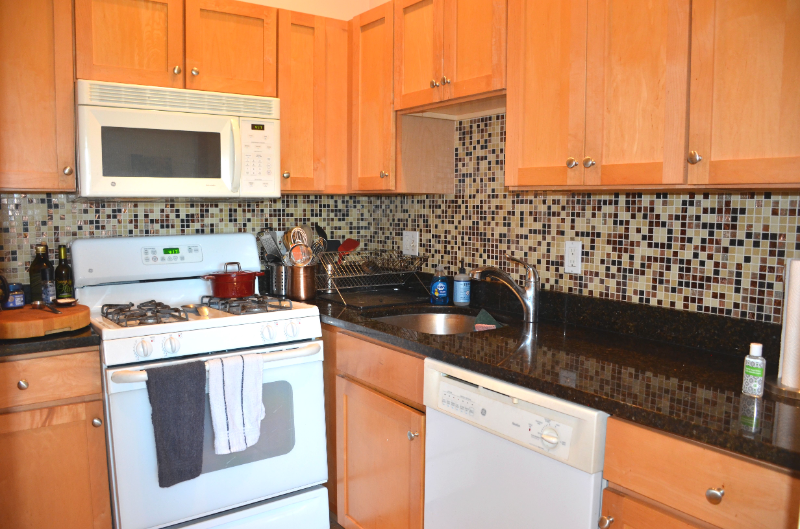 1172 Massachusetts Ave in Cambridge, MA - Building Photo