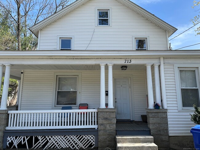 property at 713 S Main St
