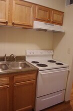 17 Woodland Oaks Dr, Unit Woodland Oaks in Union, MO - Building Photo - Building Photo