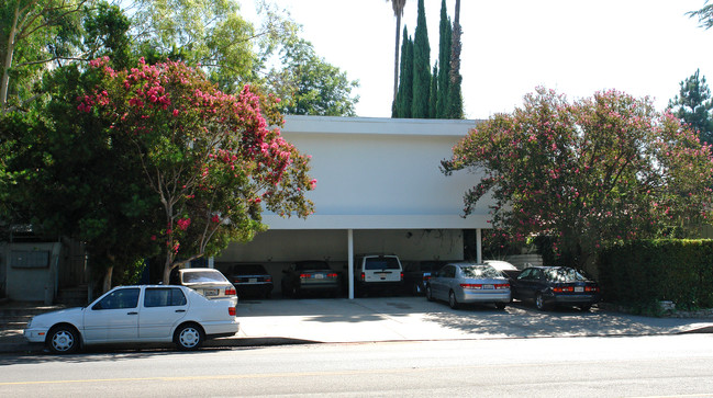 4350 Colfax in Studio City, CA - Building Photo - Building Photo