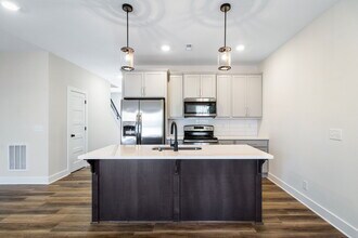 160 Excell Rd in Clarksville, TN - Building Photo - Building Photo