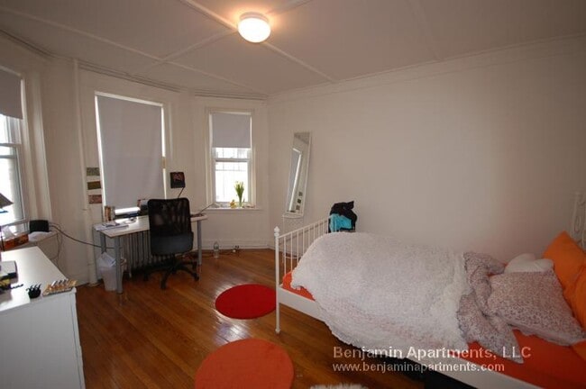 1175 Boylston St, Unit 47 in Boston, MA - Building Photo - Building Photo