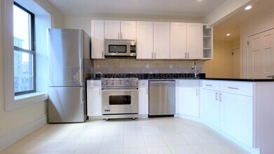 289 Convent Ave in New York, NY - Building Photo - Building Photo