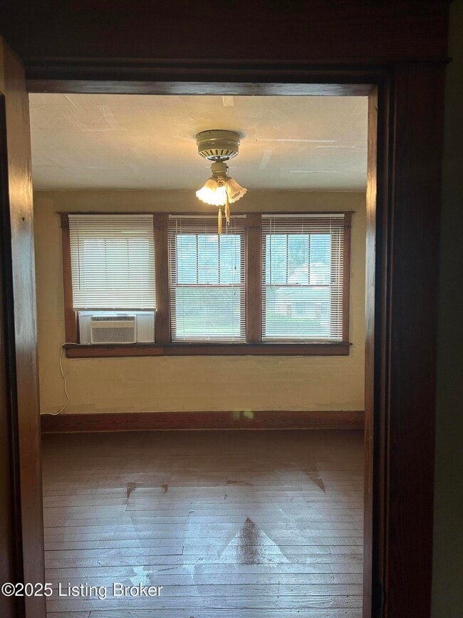 9119 Preston Hwy in Louisville, KY - Building Photo - Building Photo