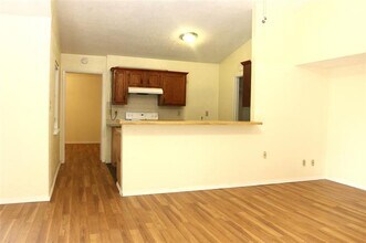 2443 Limestone Dr in Arlington, TX - Building Photo - Building Photo