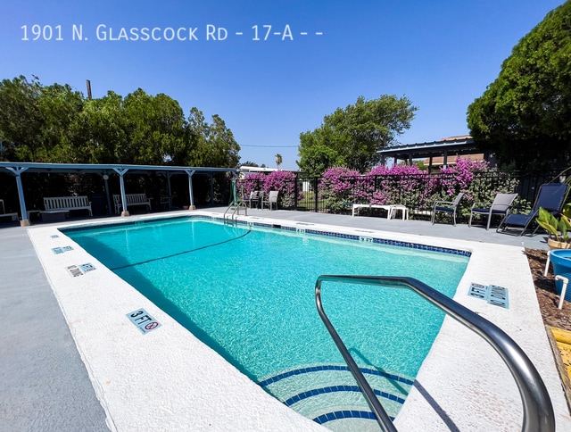 property at 1901 N Glasscock Rd