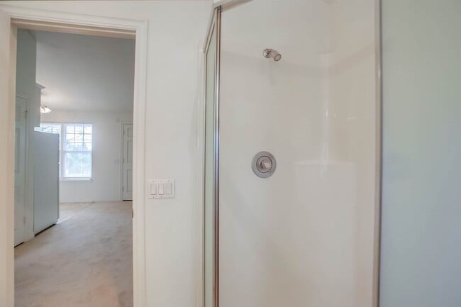property at 1844 Dora Dr