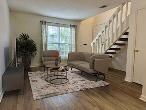 2494 Etiwan Ave in Charleston, SC - Building Photo - Building Photo