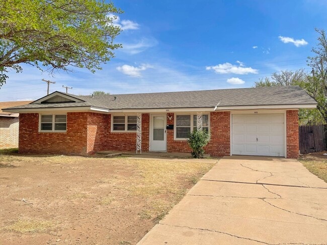 property at 4915 6th St