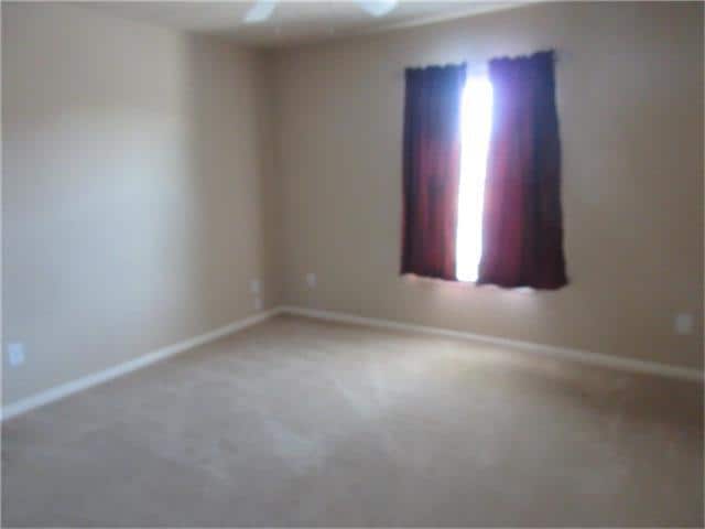 property at 19107 Hemington Cir