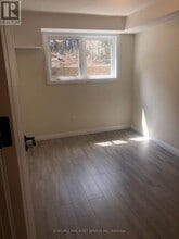 370 Fisher Mills Rd in Cambridge, ON - Building Photo - Building Photo