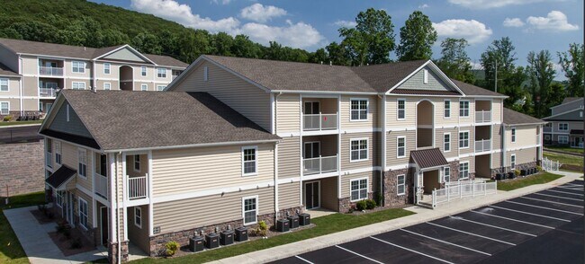 The Reserve At River's Edge in Enola, PA - Building Photo - Building Photo