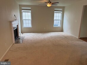 12489 Pfitzner Ct in Woodbridge, VA - Building Photo - Building Photo