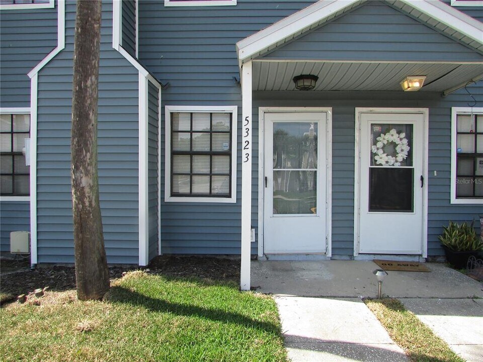 5323 Ladywell Ct in Tampa, FL - Building Photo