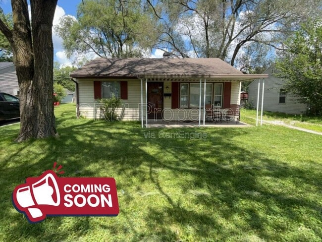 property at 1020 E Fischer St