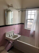 3707 Grand Ave S in Minneapolis, MN - Building Photo - Interior Photo