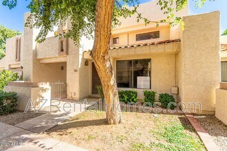 746 E Morningside Dr in Phoenix, AZ - Building Photo - Building Photo