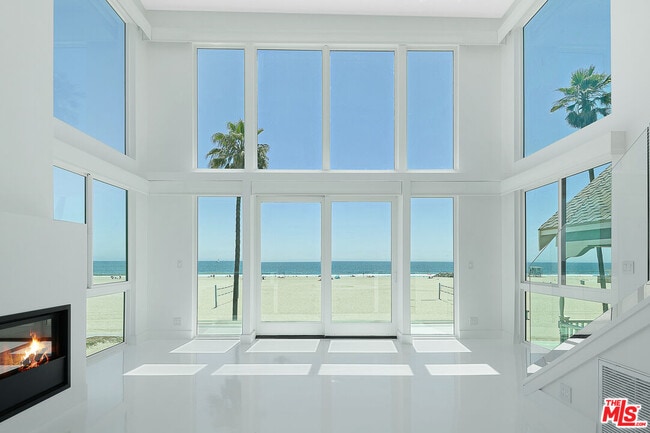 property at 2419 Ocean Front Walk