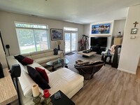 764 Tuolumne Dr in South Lake Tahoe, CA - Building Photo - Building Photo