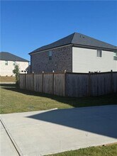 6900 Newcastle Ct in Fairburn, GA - Building Photo - Building Photo