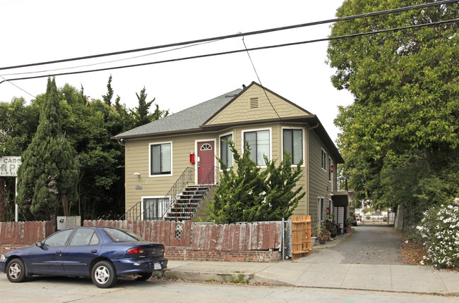 Carol's in Santa Cruz, CA - Foto de edificio - Building Photo