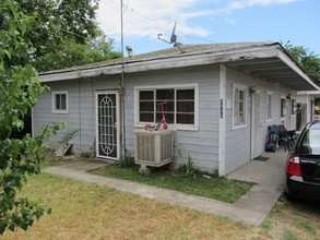 2935 Rio Linda Blvd in Sacramento, CA - Building Photo - Building Photo