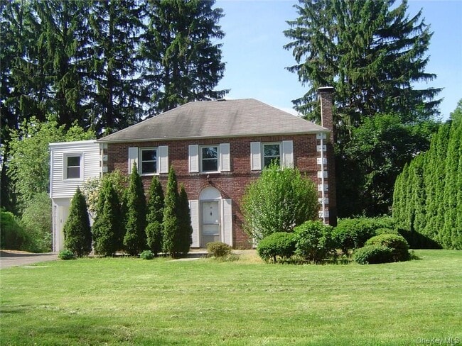 property at 24 Sargent Rd