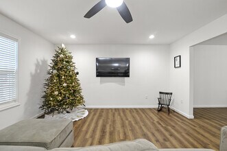 100 Cilento Dr in Magnolia, DE - Building Photo - Building Photo