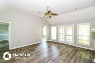 498 W Tipton Lake Cir in Millington, TN - Building Photo - Building Photo