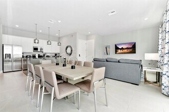 7770 Sandy Ridge Dr in Kissimmee, FL - Building Photo - Building Photo