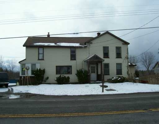 9272 Ridge Rd in Royalton, NY - Building Photo