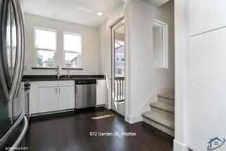 872 Garden St in Milpitas, CA - Building Photo - Building Photo