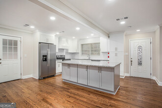 1872 Forrest Rd in Lawrenceville, GA - Building Photo - Building Photo