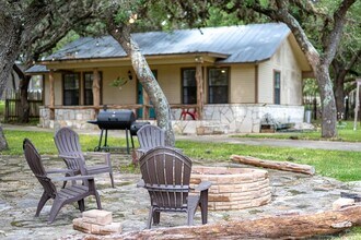 28160 Windwood Dr E in Boerne, TX - Building Photo - Building Photo