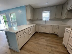 2631 Canary Dr in Dallas, TX - Building Photo - Building Photo
