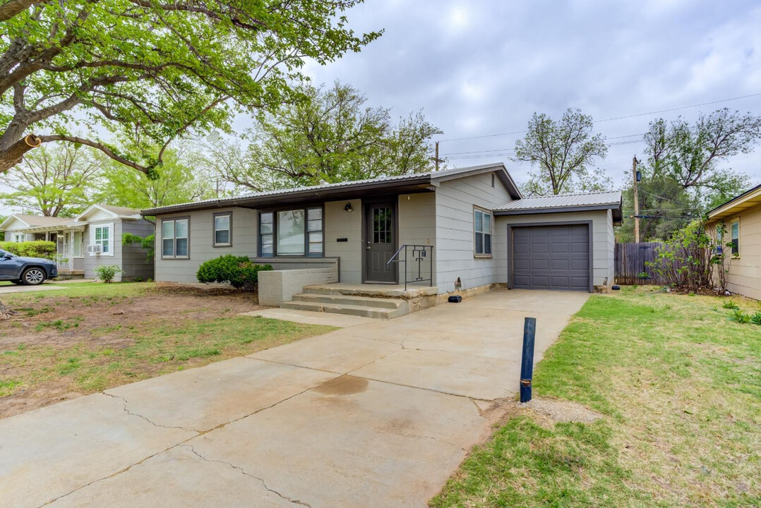 3809 28th St in Lubbock, TX - Building Photo