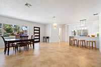 312 Bamboo Rd in West Palm Beach, FL - Building Photo - Building Photo