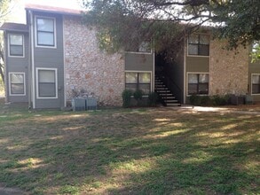 Cedar Ridge Apartments in Georgetown, TX - Foto de edificio - Interior Photo