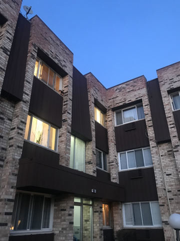 property at 8651 W Foster Ave