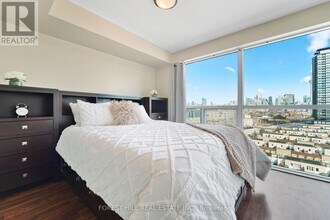80-1080 Western Battery Rd in Toronto, ON - Building Photo - Building Photo